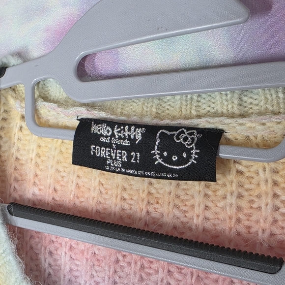 Hello Kitty x Forever 21 Pastel Rainbow Knit Sweater Size 3X - Picture 5 of 8